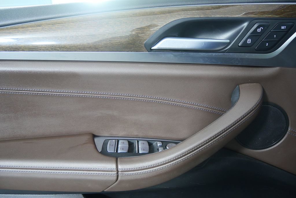 Used 2022 BMW X3 sDrive30i w/ Premium Package 2 image 9