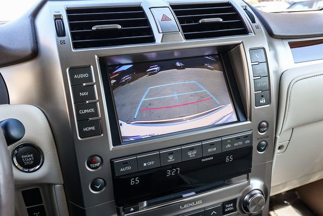 Used 2018 Lexus GX 460 Luxury w/ Preferred Accessory Package AWD/4WD image 27