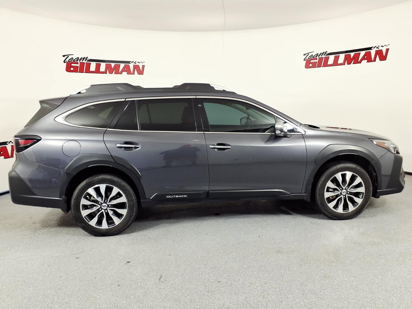 Certified 2024 Subaru Outback Touring AWD/4WD image 3