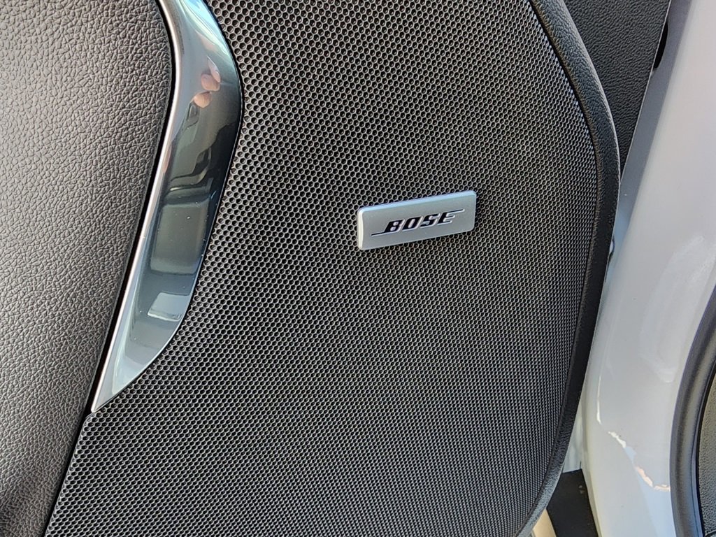 New 2026 GMC Yukon Elevation image 14