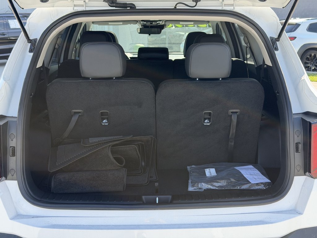 Used 2026 Kia Sorento S w/ S Panoramic Sunroof Package FWD image 26