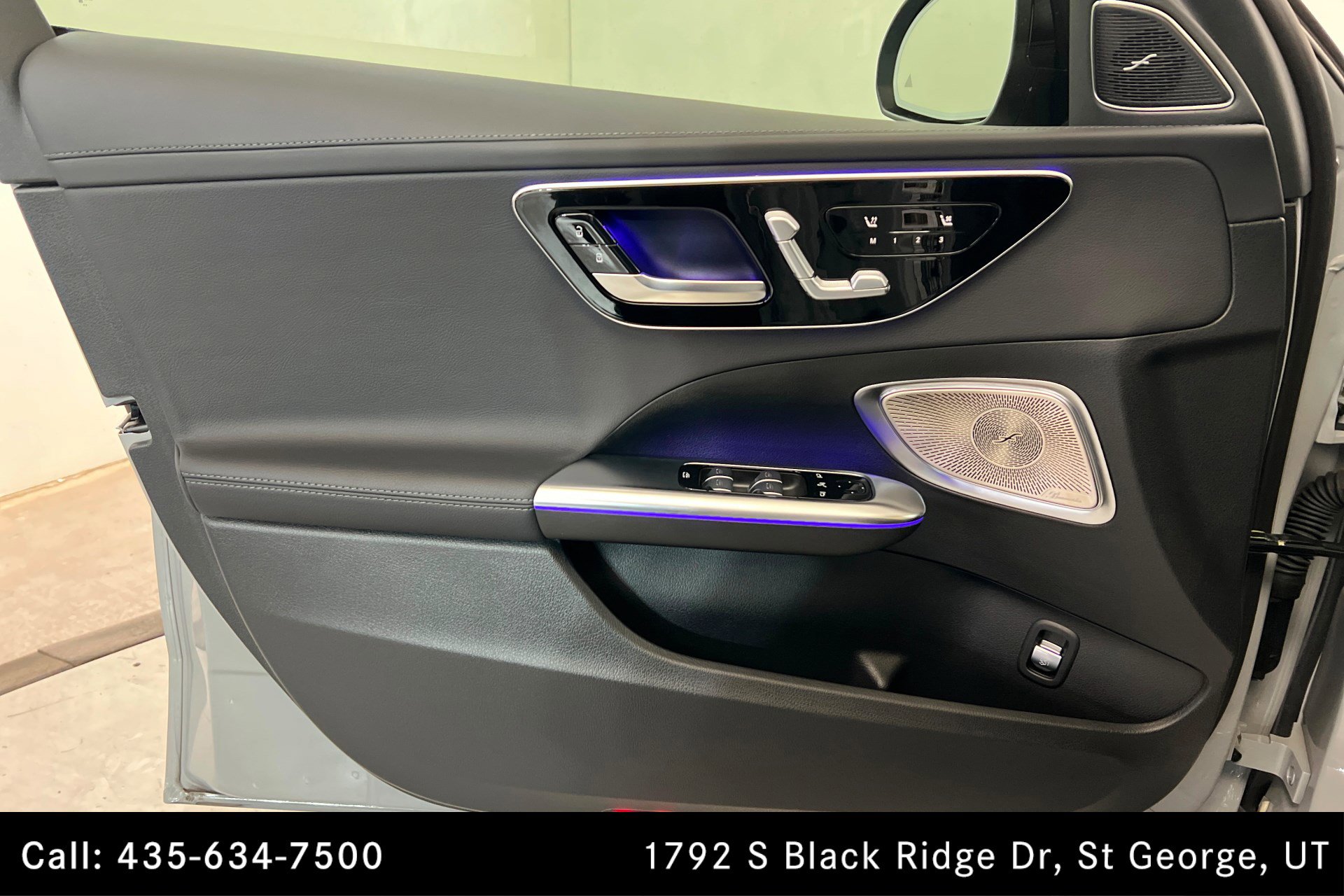 Certified 2025 Mercedes-Benz C 300 4MATIC Sedan image 14