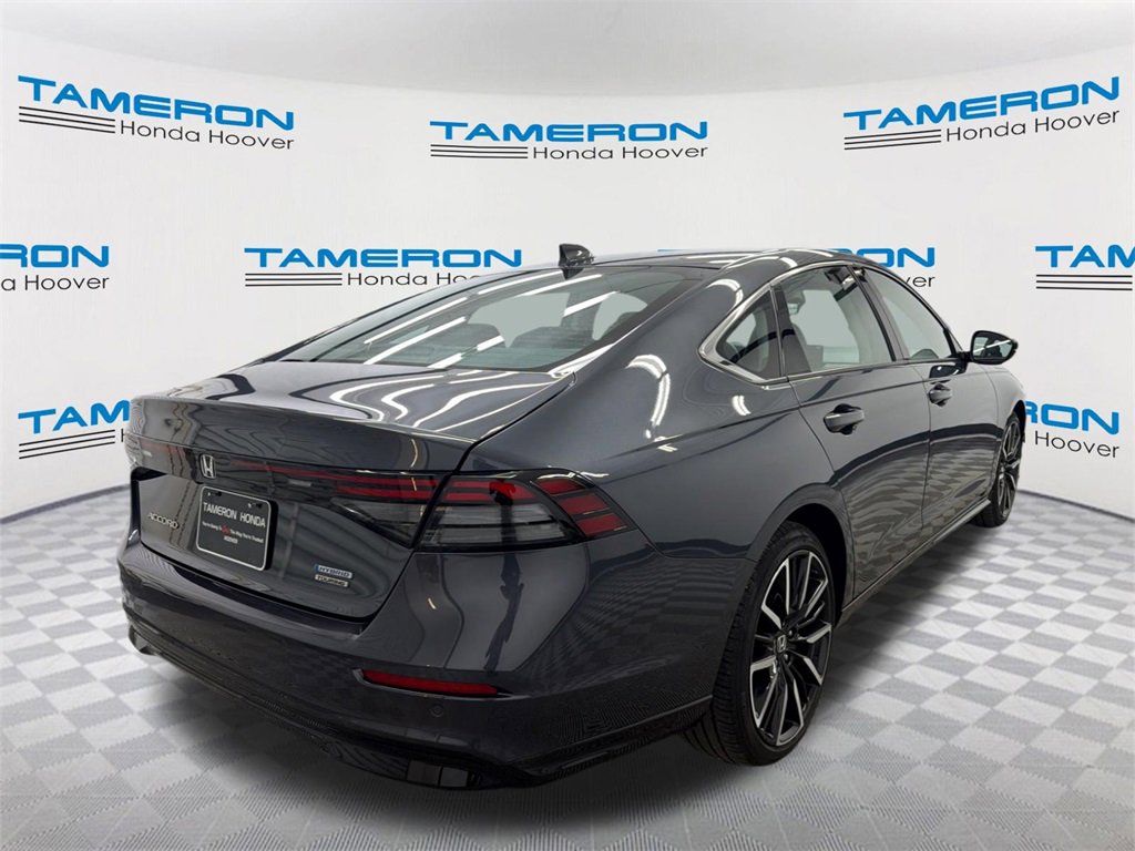 Used 2023 Honda Accord Touring image 5