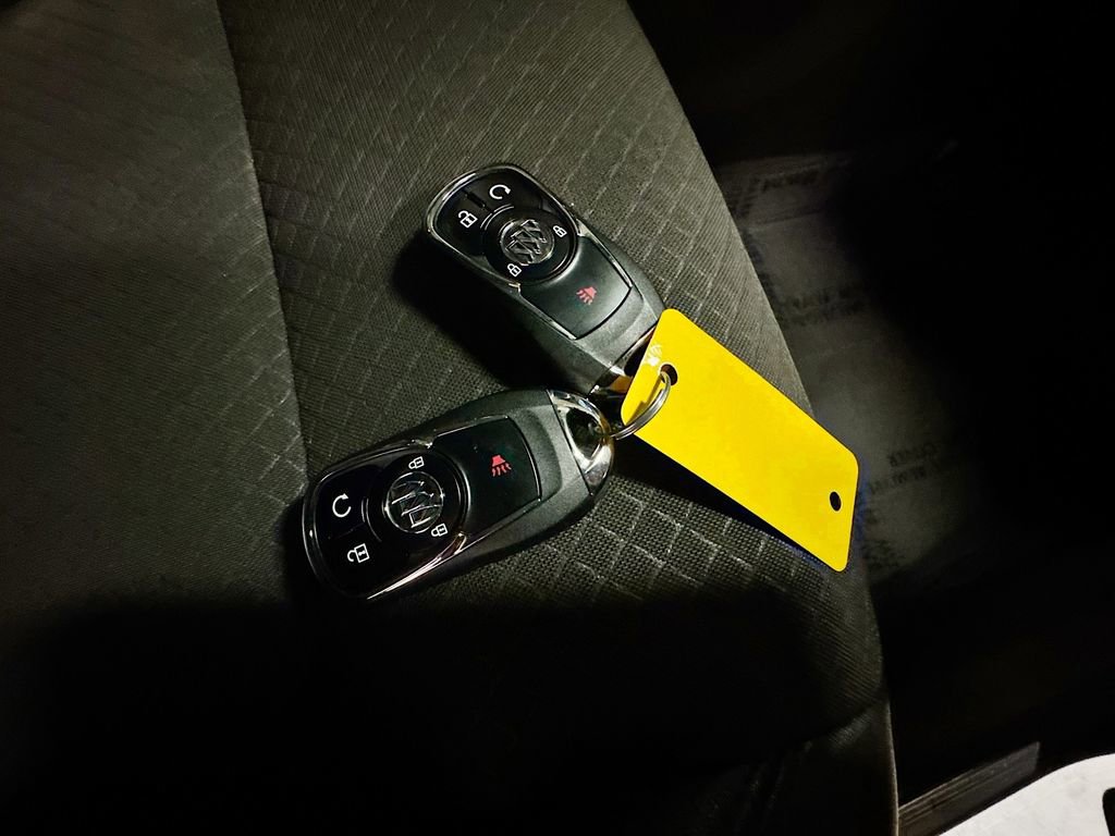 Used 2019 Buick Encore Preferred image 35