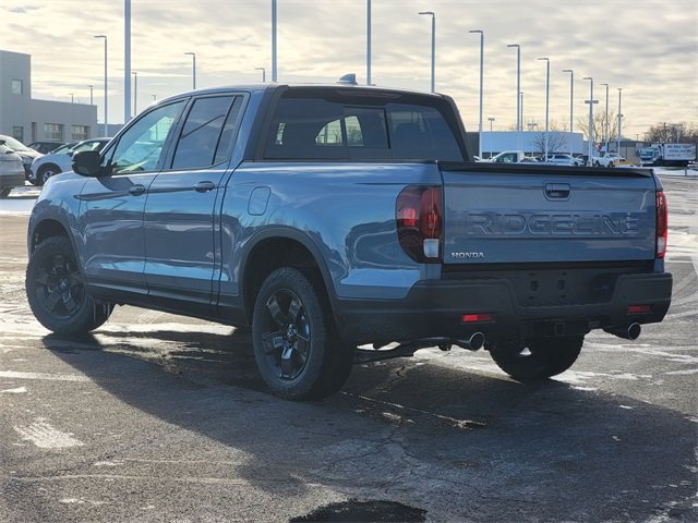 New 2026 Honda Ridgeline Black Edition image 4