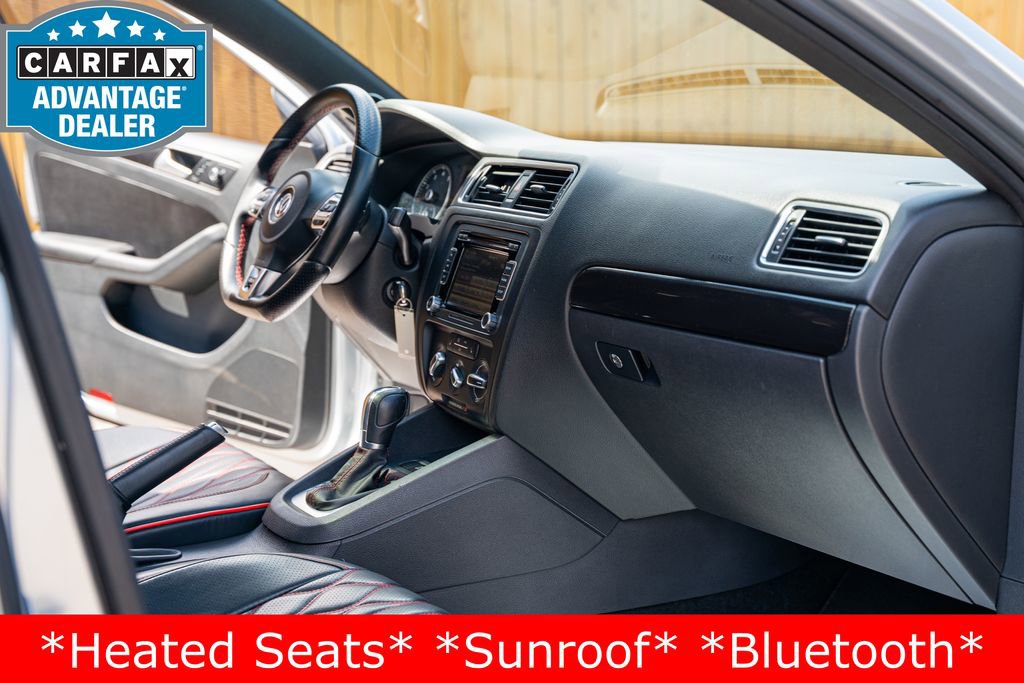 Used 2014 Volkswagen Jetta GLI FWD image 18