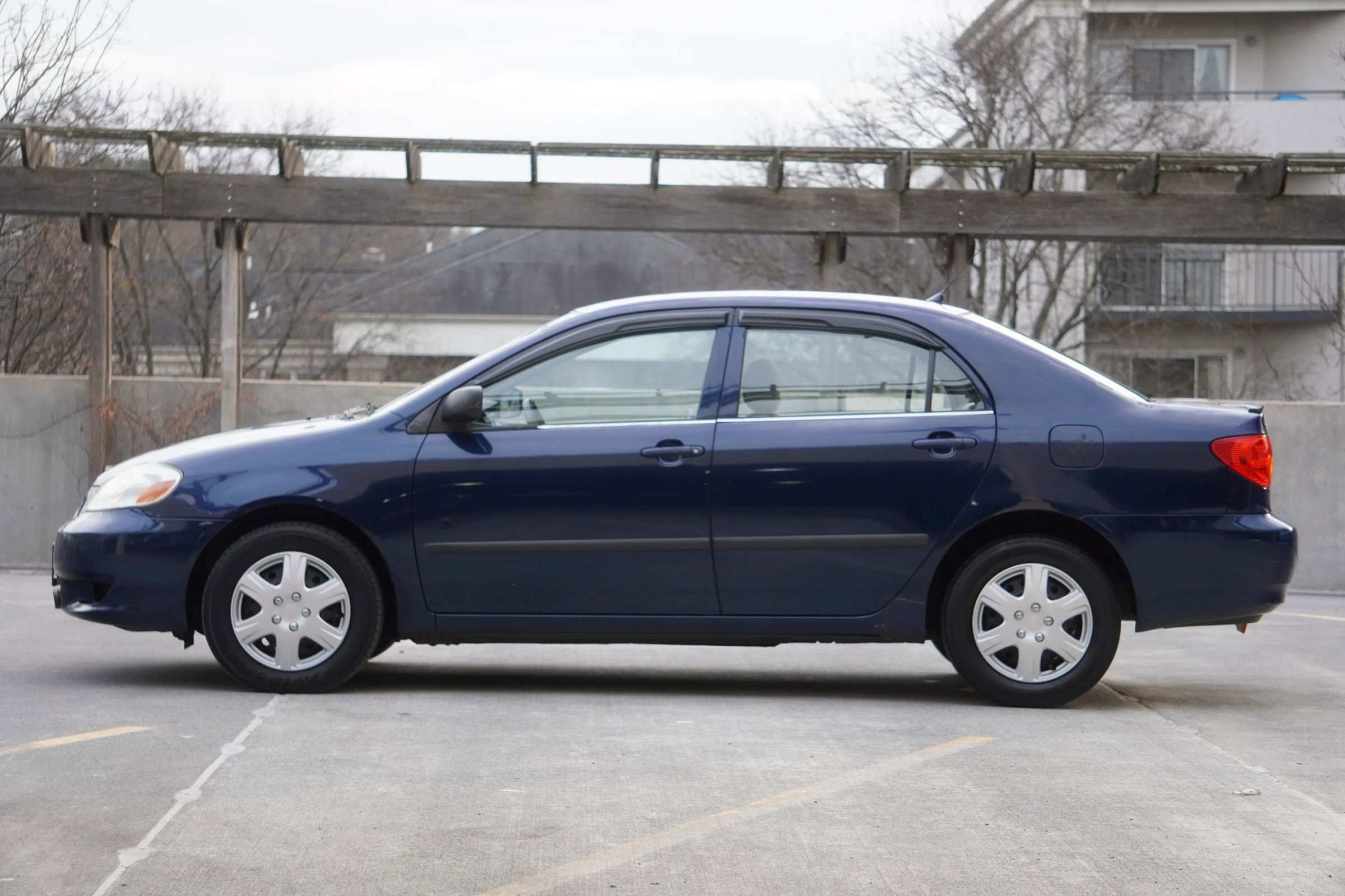 Used 2003 Toyota Corolla LE image 6
