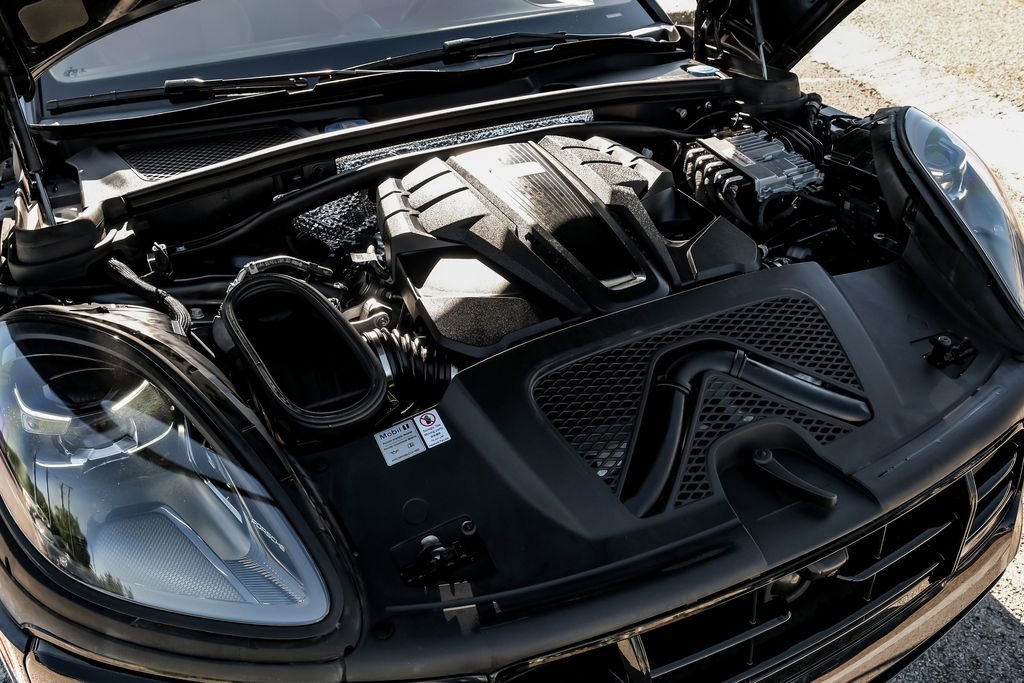 Used 2021 Porsche Macan GTS image 47