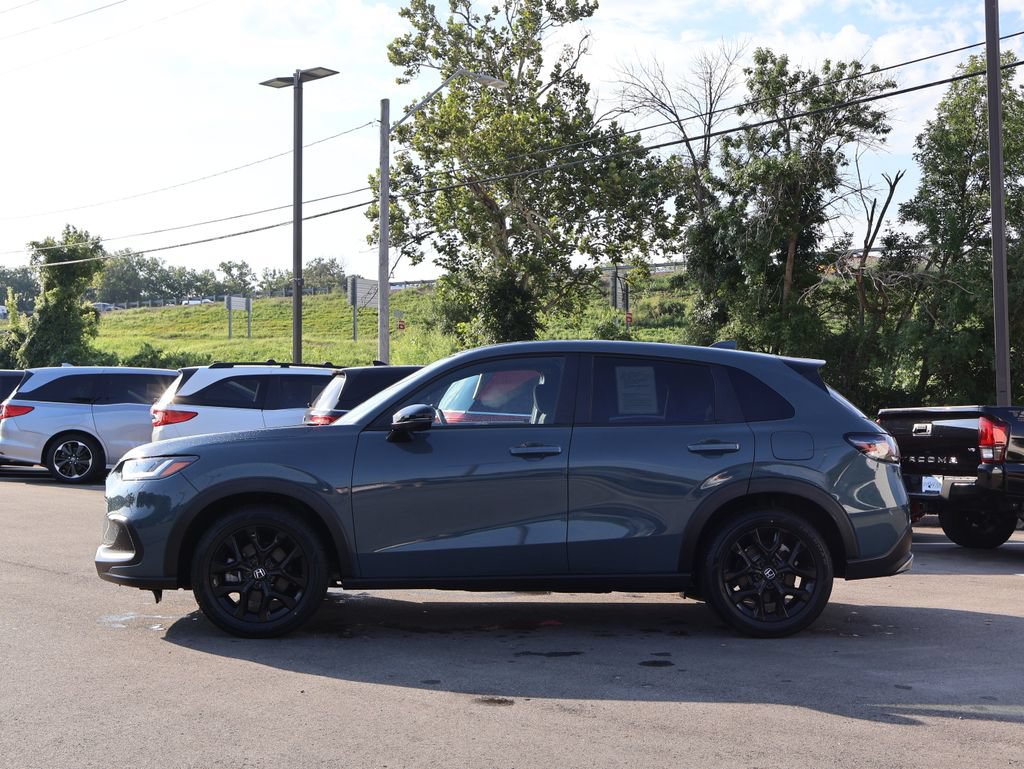 Certified 2025 Honda HR-V Sport image 4