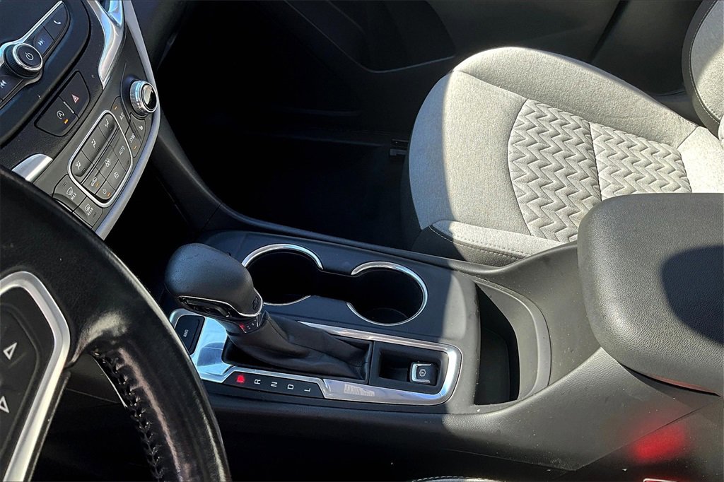 Used 2022 Chevrolet Equinox LT image 18