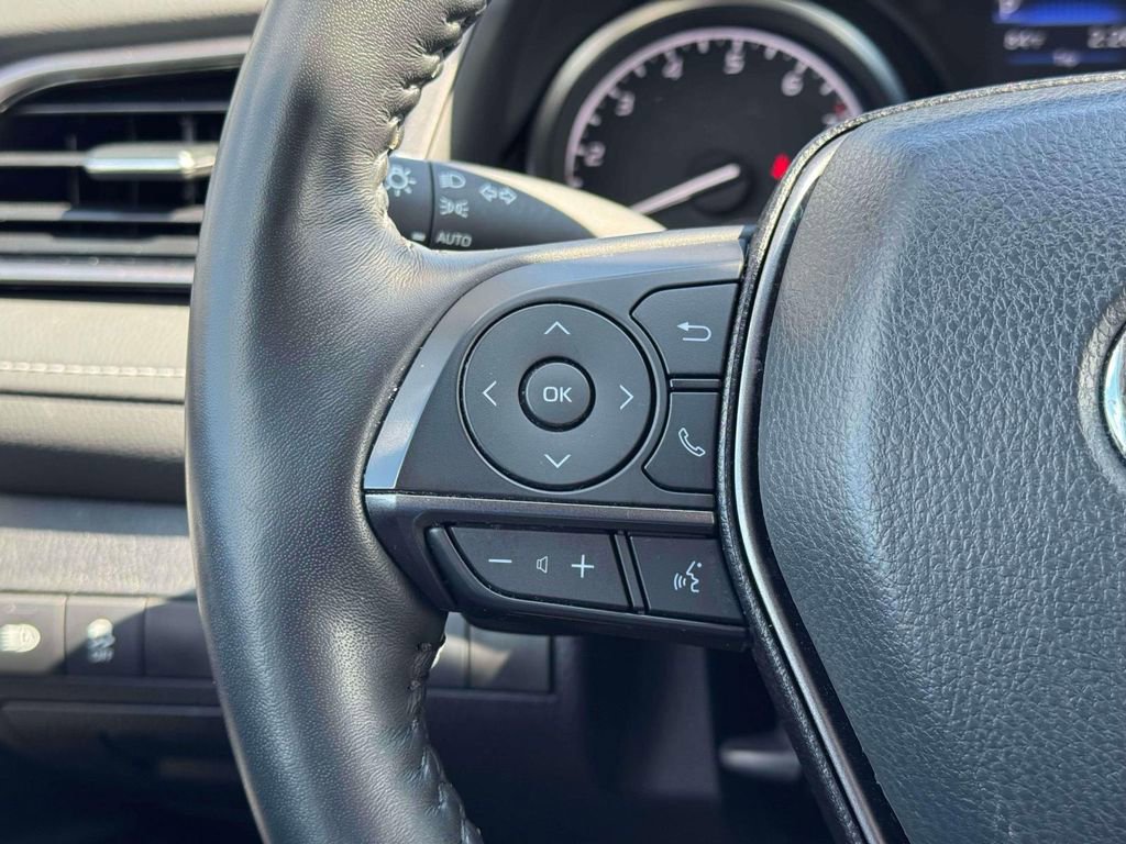 Used 2024 Toyota Camry SE w/ Cold Weather Package FWD image 24