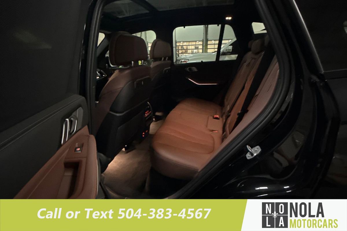 Used 2024 BMW X5 xDrive40i w/ M Sport Package image 24