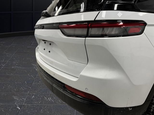 New 2025 Jeep Grand Cherokee Limited image 33