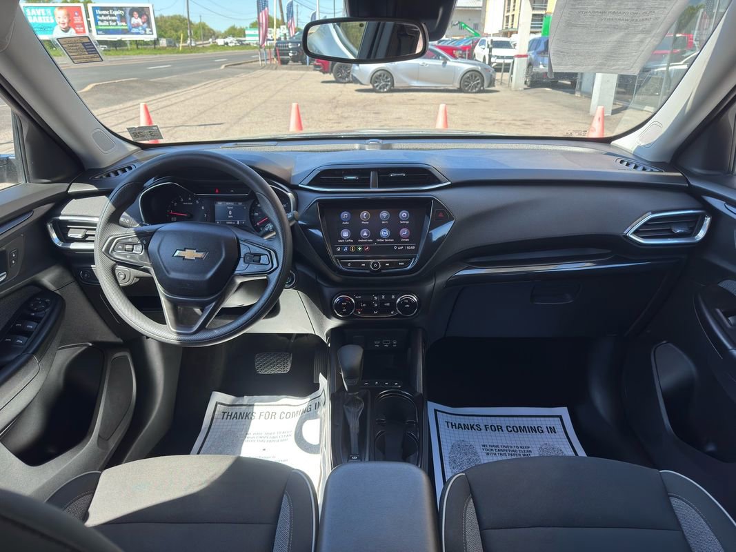 Used 2023 Chevrolet TrailBlazer LT w/ Convenience Package FWD image 34