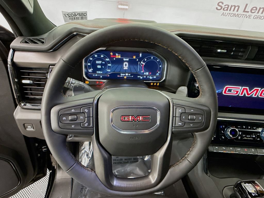 Used 2023 GMC Sierra 1500 AT4 AWD/4WD image 14