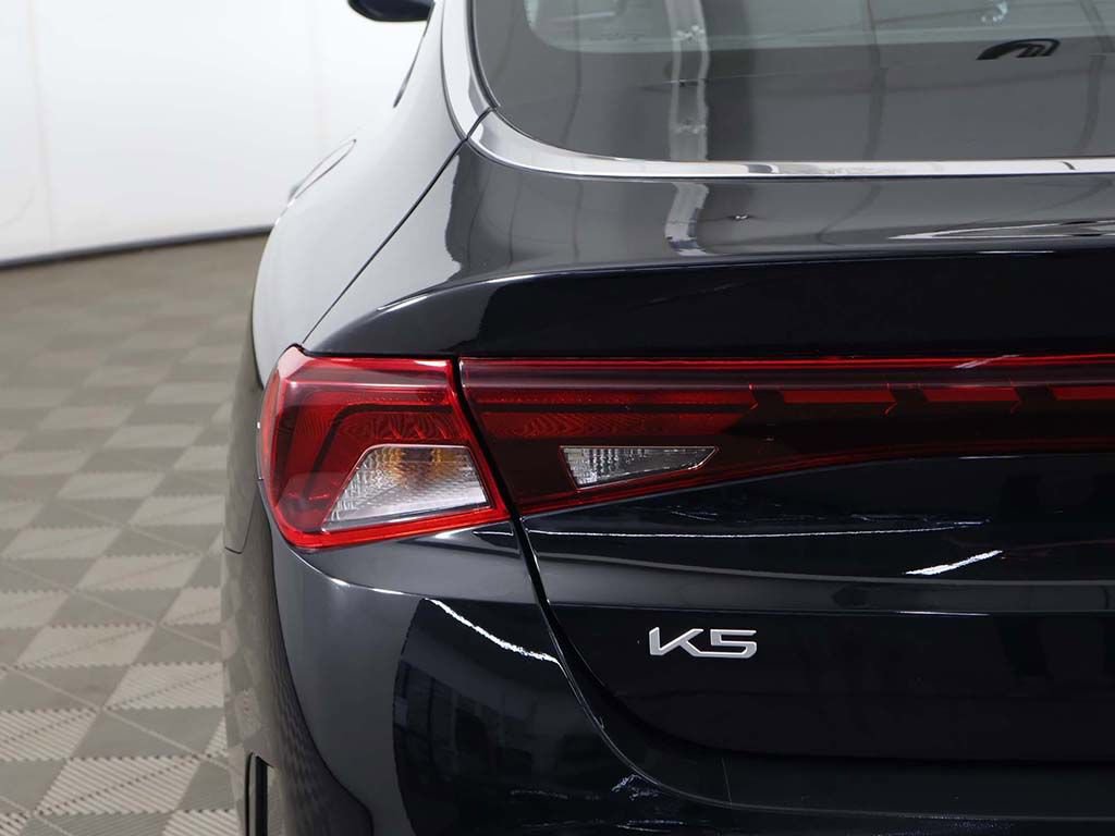 Used 2023 Kia K5 LXS FWD image 14