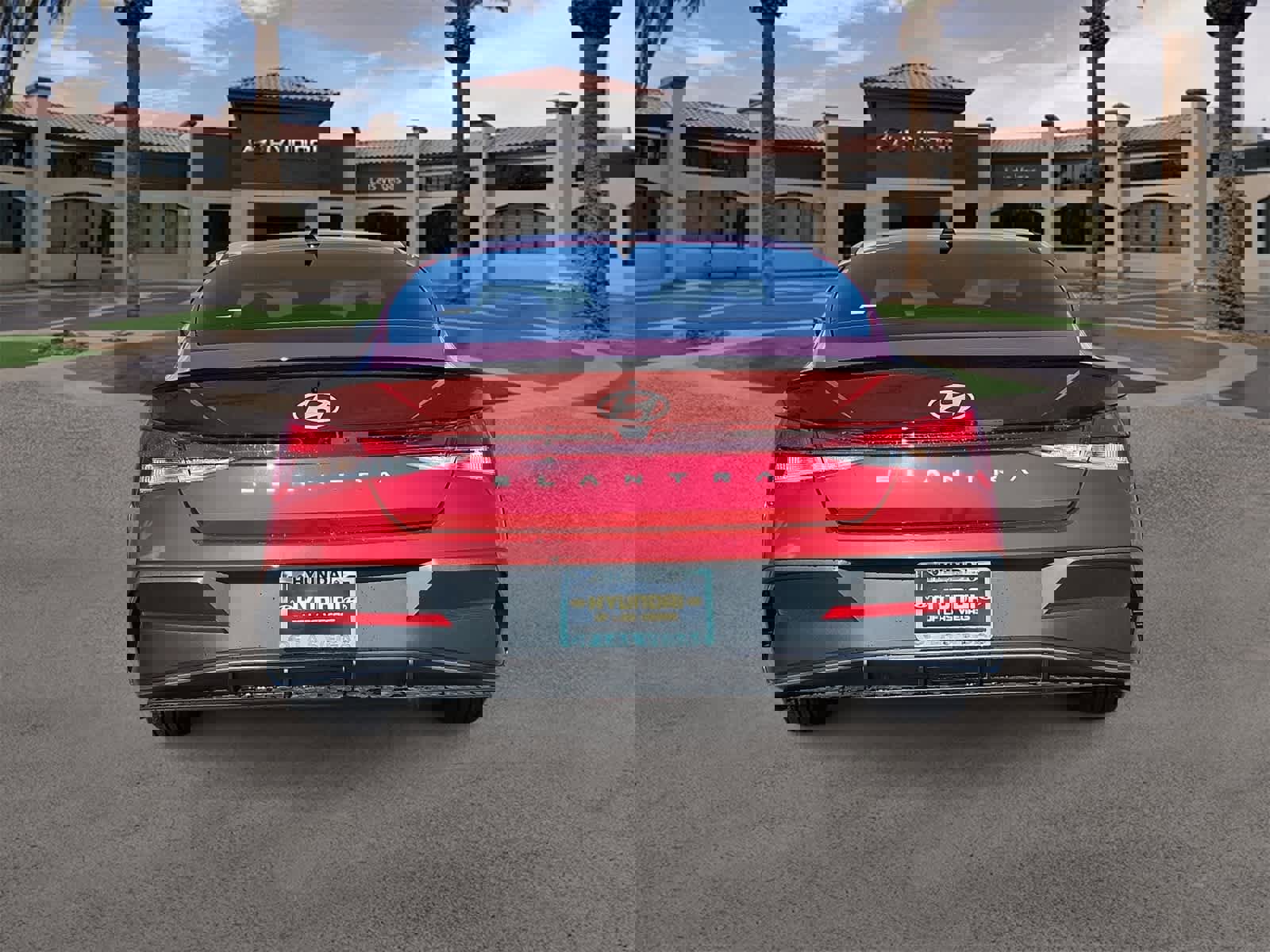 Used 2025 Hyundai Elantra Sport image 7