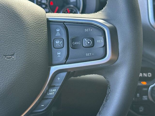 Used 2025 RAM 1500 Big Horn AWD/4WD image 27