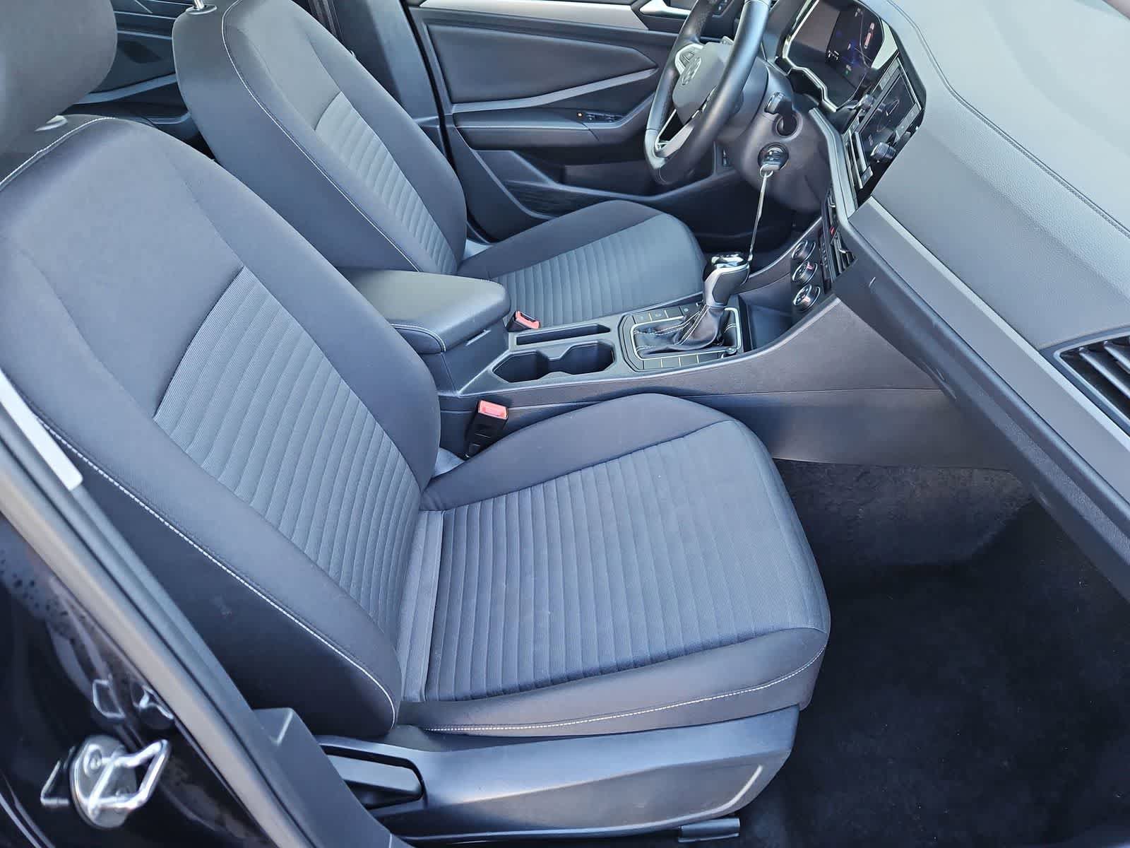 Certified 2024 Volkswagen Jetta S FWD image 20