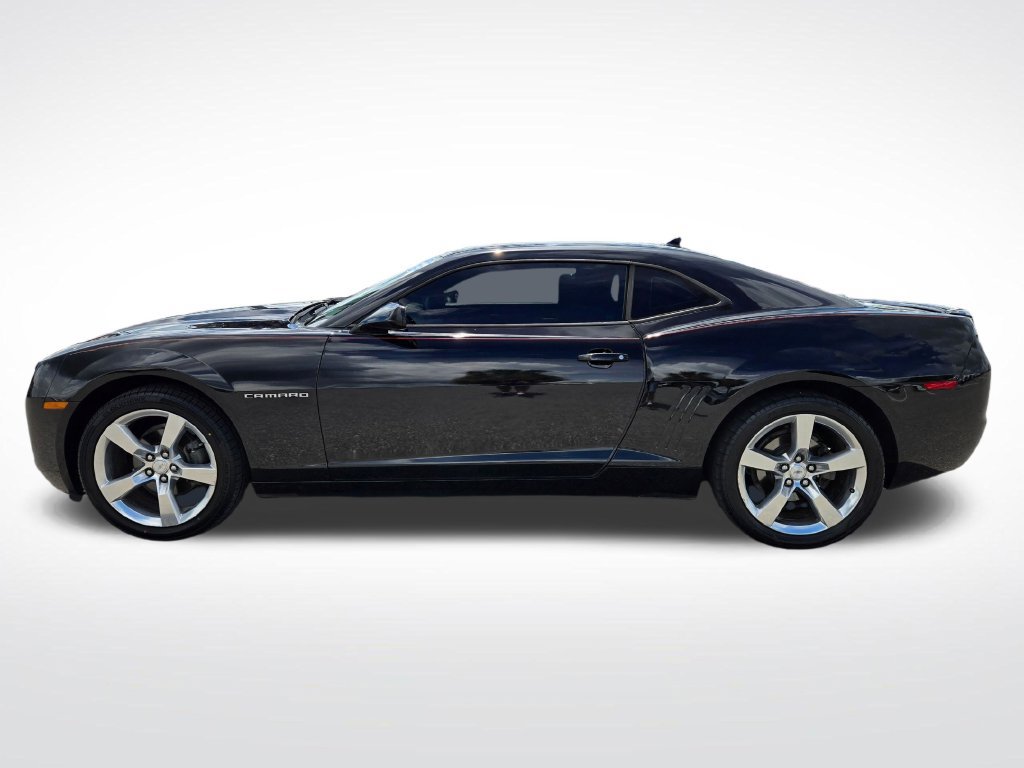 Used 2010 Chevrolet Camaro LT w/ RS Package RWD image 4