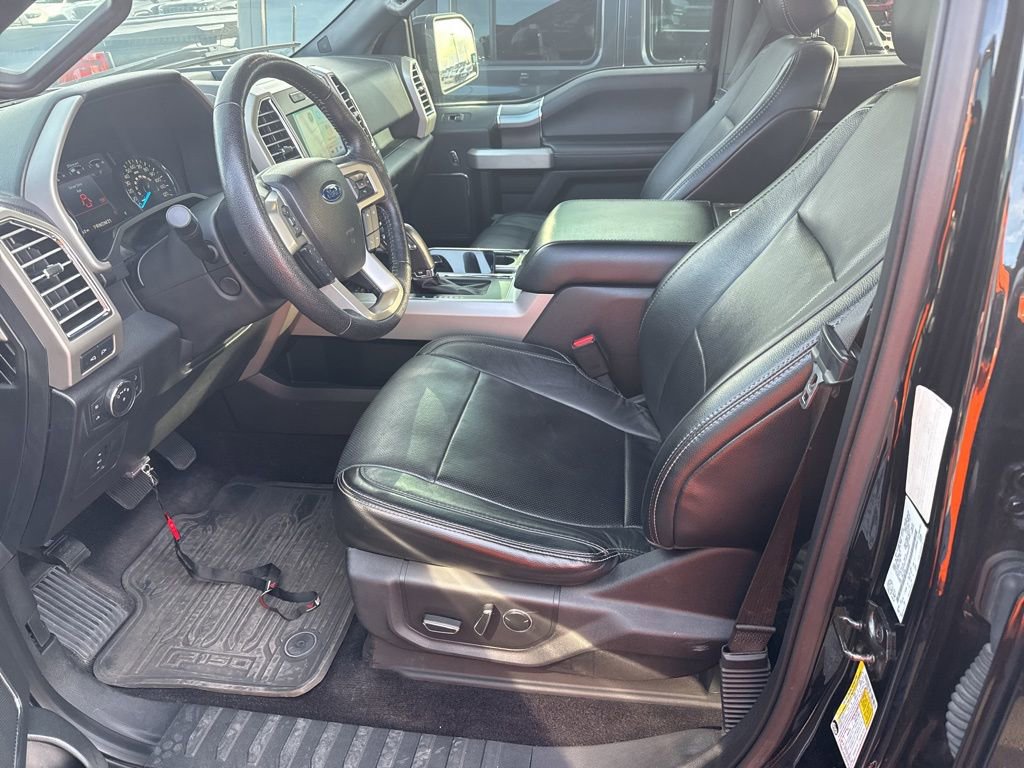 Used 2016 Ford F150 Lariat w/ Equipment Group 502A Luxury image 4