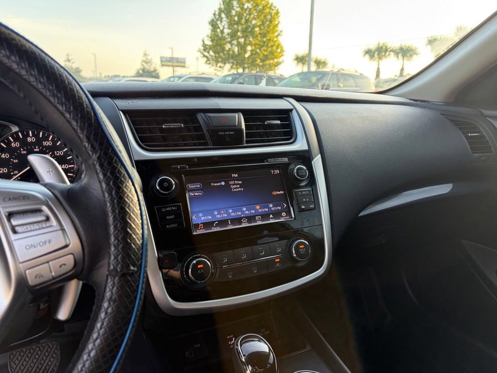 Used 2018 Nissan Altima 2.5 SR w/ SR Midnight Edition FWD image 21