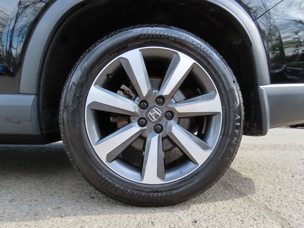 Certified 2023 Honda Pilot Touring image 10