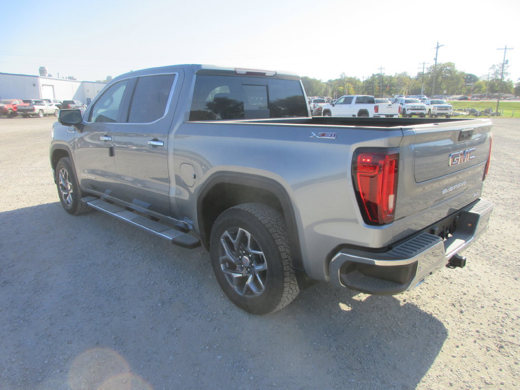 New 2026 GMC Sierra 1500 SLT w/ SLT Premium Plus Package AWD/4WD image 7