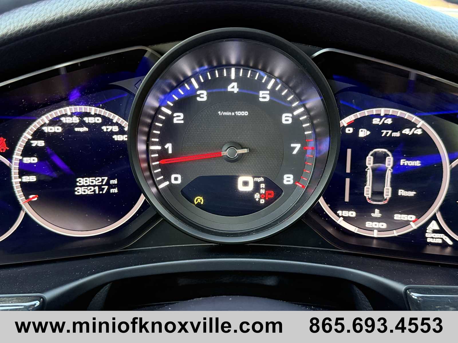 Used 2018 Porsche Panamera 4 image 28