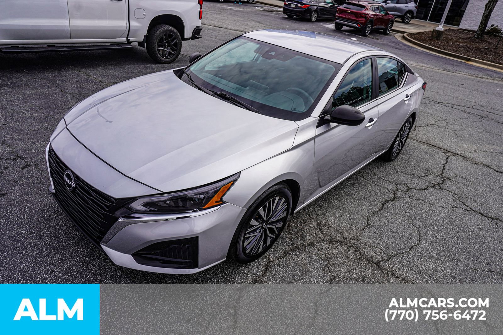 Used 2024 Nissan Altima 2.5 SV image 19