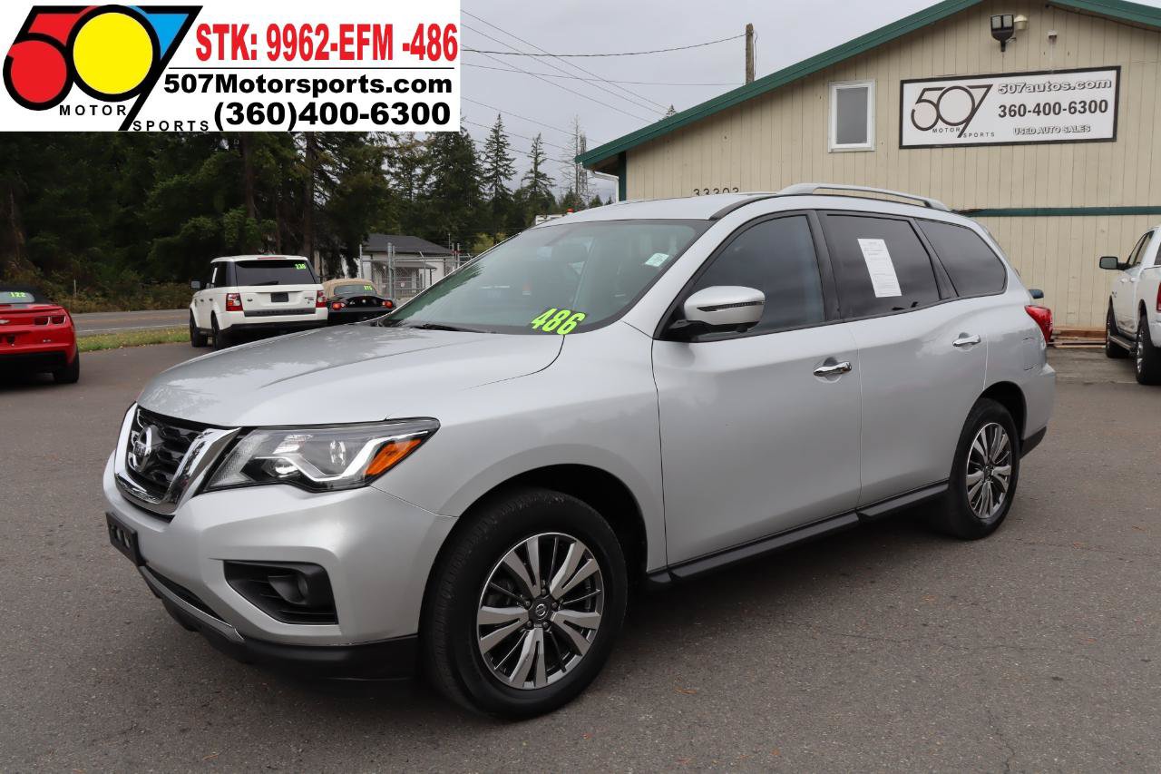 Used 2019 Nissan Pathfinder SL AWD/4WD image 2