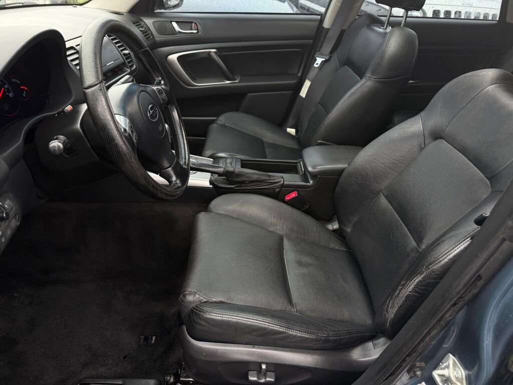 Used 2005 Subaru Outback 2.5XT Limited image 13