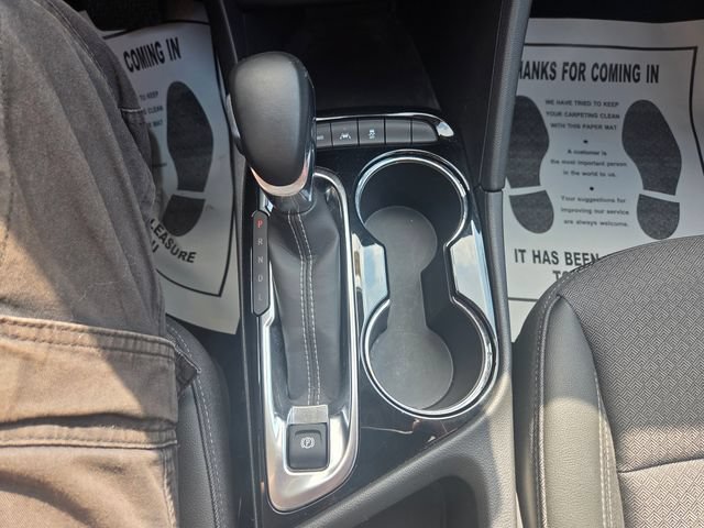 Used 2025 Buick Encore GX Preferred AWD/4WD image 29