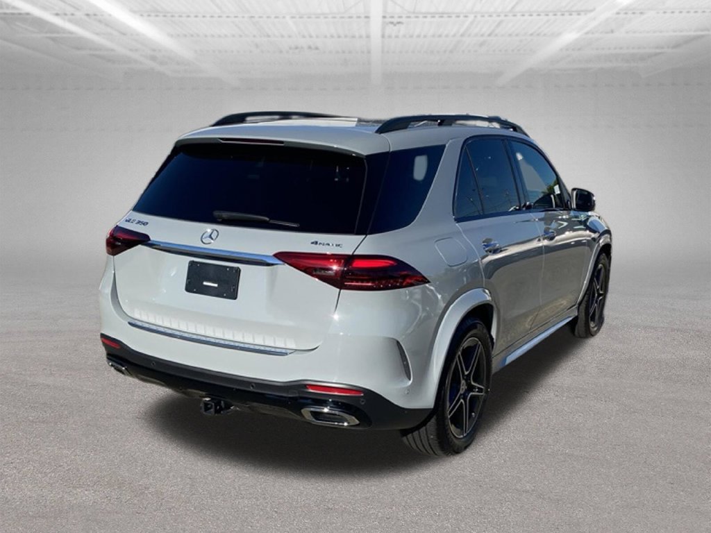 New 2026 Mercedes-Benz GLS 580 4MATIC image 9