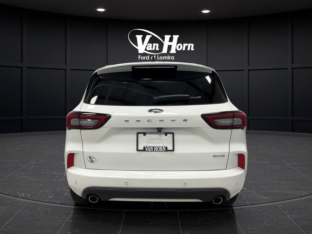 Used 2024 Ford Escape ST-Line w/ Tech Pack #1 AWD/4WD image 6