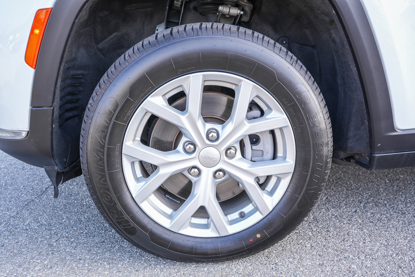 Used 2023 Jeep Grand Cherokee L Limited image 11