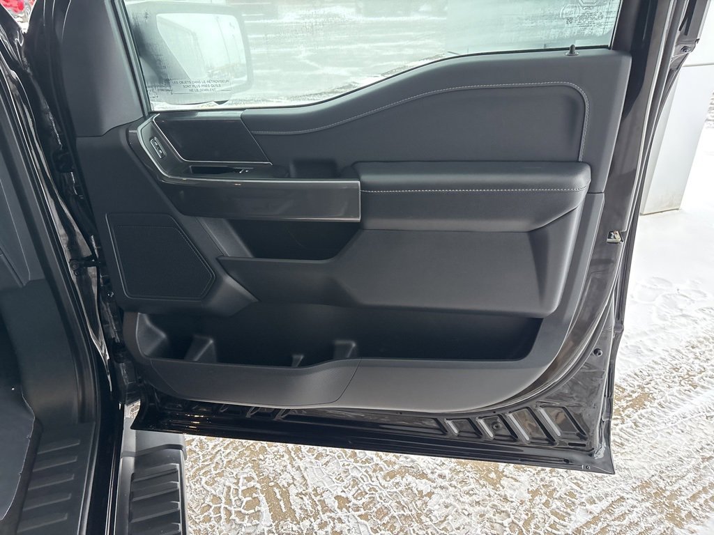 Used 2023 Ford F150 XLT w/ Equipment Group 302A High image 29