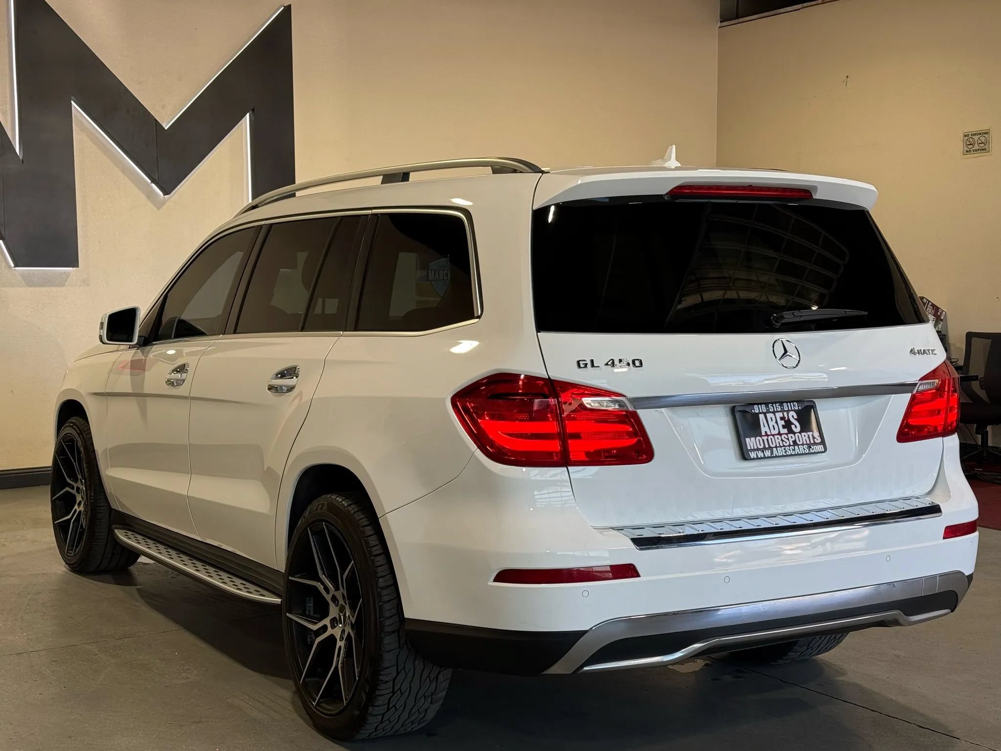 Used 2016 Mercedes-Benz GL 450 4MATIC image 7