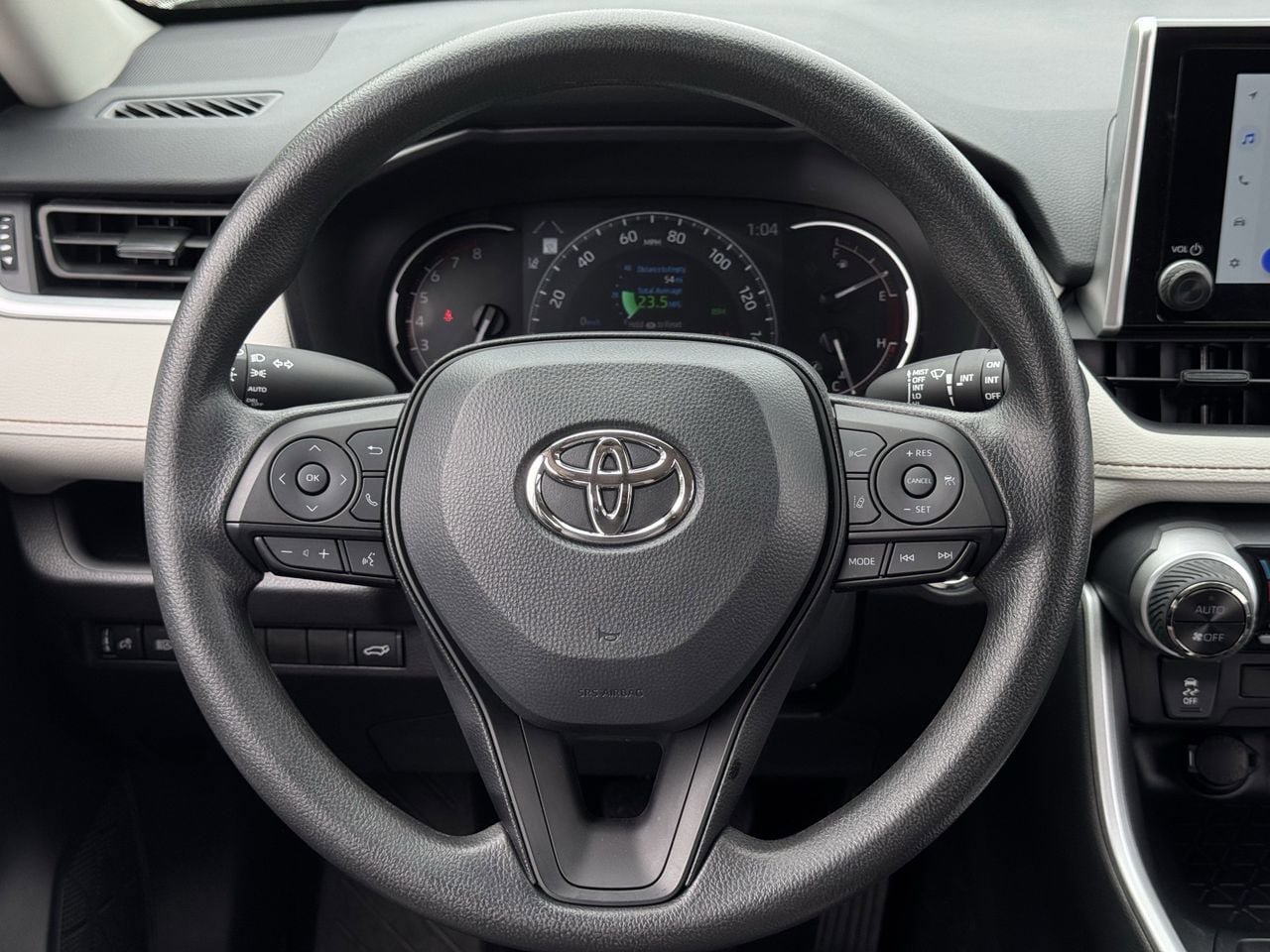 Used 2025 Toyota RAV4 XLE w/ Convenience Package FWD image 12