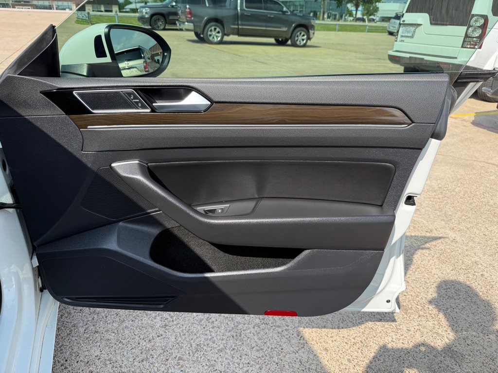 Used 2019 Volkswagen Arteon SEL image 24