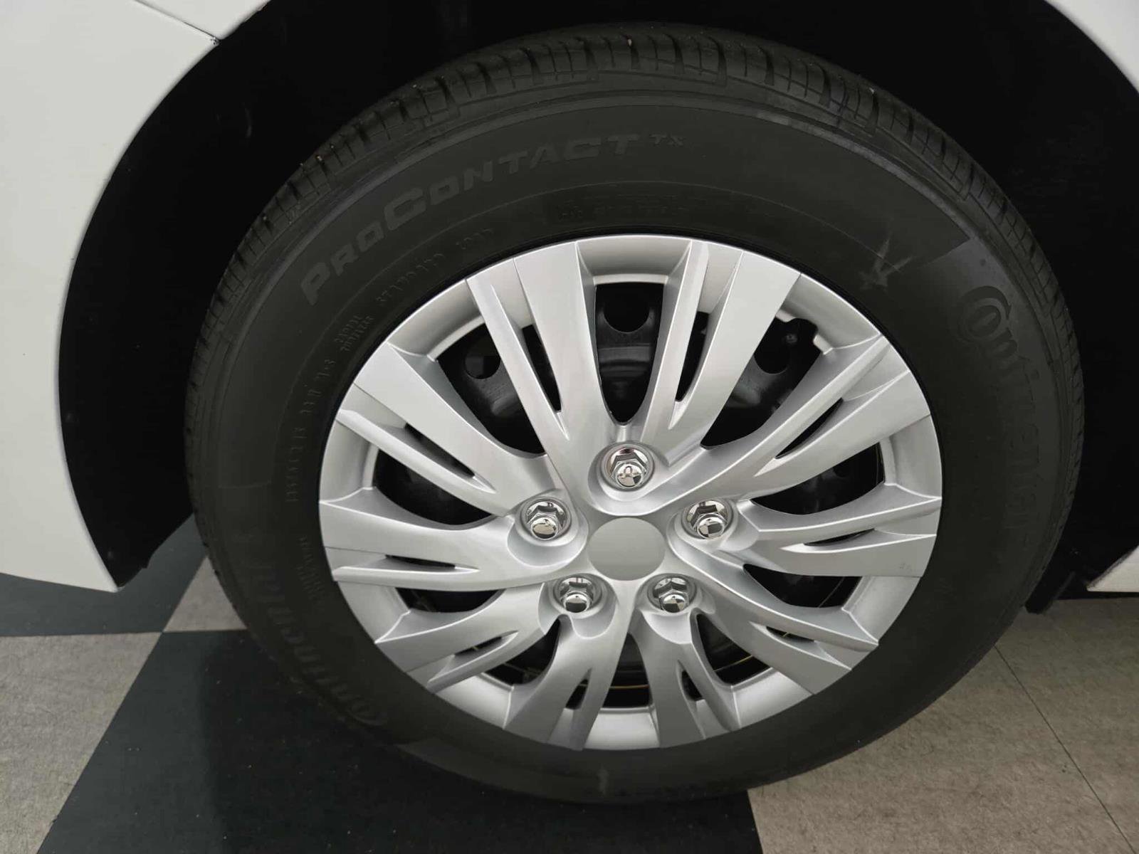Used 2021 Hyundai Accent SE w/ Cargo Package image 40
