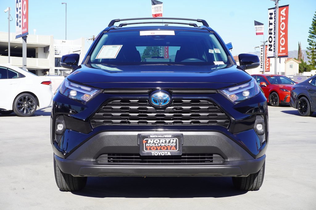 Certified 2022 Toyota RAV4 XLE Premium image 3