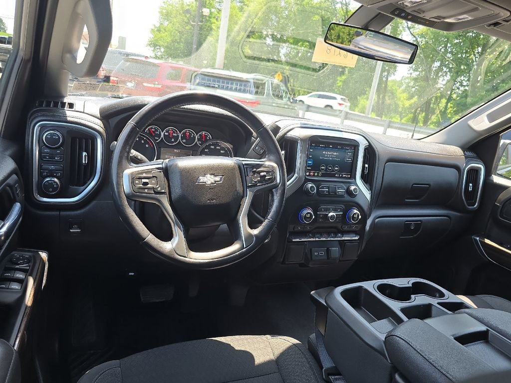 Used 2022 Chevrolet Silverado 1500 LT AWD/4WD image 20