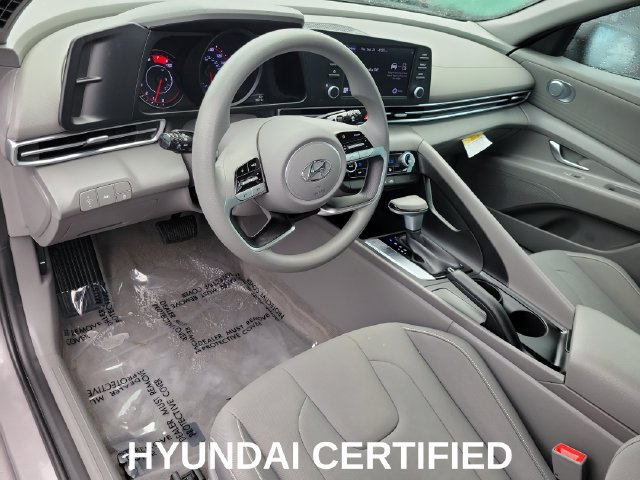 Certified 2023 Hyundai Elantra SEL FWD image 8