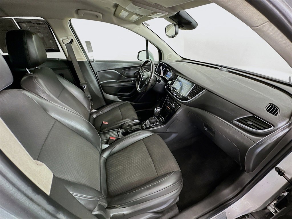 Used 2019 Buick Encore Preferred image 27