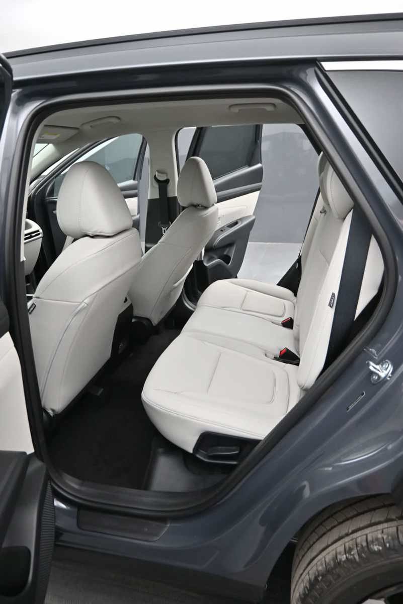 New 2026 Hyundai Tucson SEL Plus AWD/4WD image 15