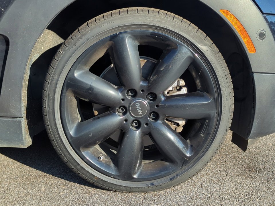 Used 2022 MINI Cooper Clubman S image 23