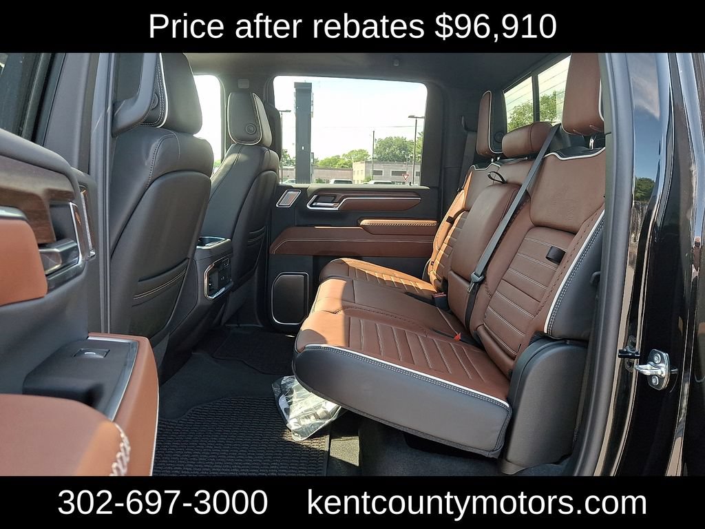 New 2026 GMC Sierra 3500 Denali Ultimate AWD/4WD image 9