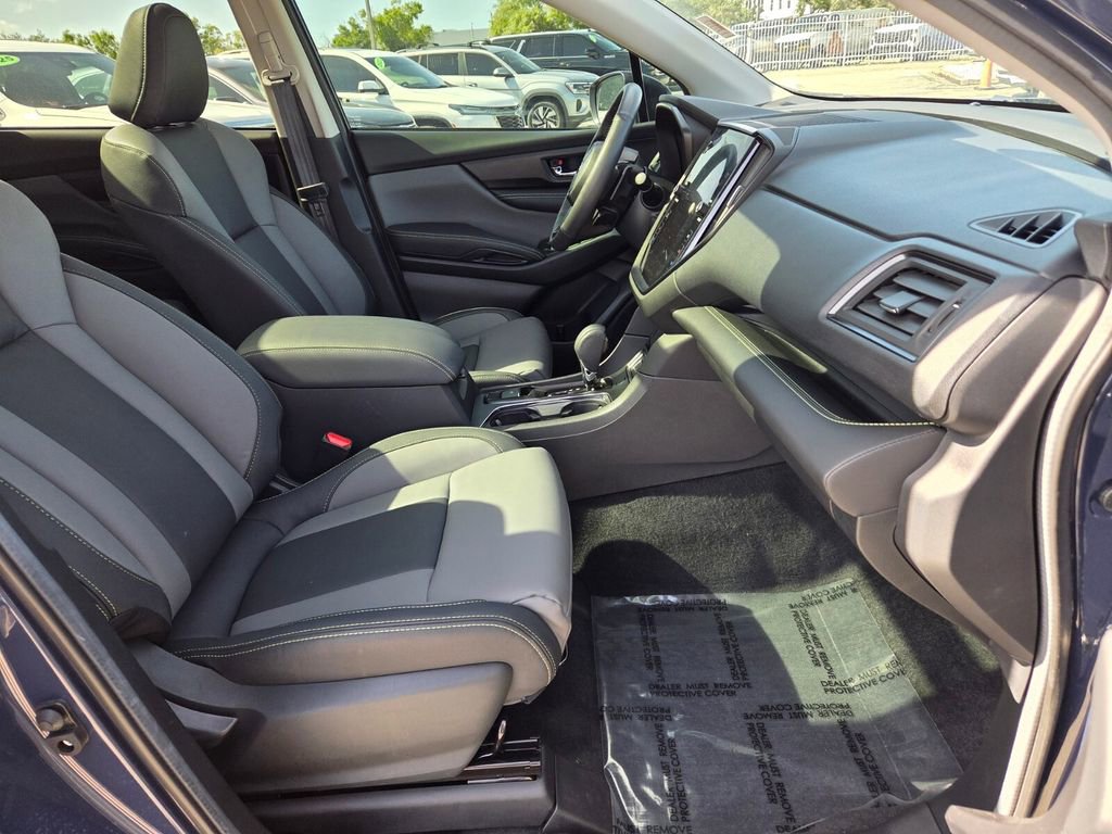 Used 2025 Subaru Ascent Onyx Edition w/ Onyx Package AWD/4WD image 17