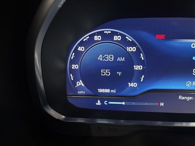 Used 2024 Chevrolet Suburban Z71 w/ Z71 Off-Road Package image 19